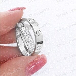 Elegant Silver Crystal Ring Set Hypoallergenic Skin Friendly Unisex